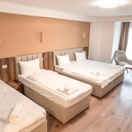 Hotell Diamond 4*